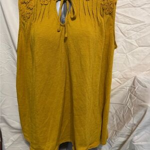 Time and Tru Mustard Yellow Sleeveless Tank with Floral Detail